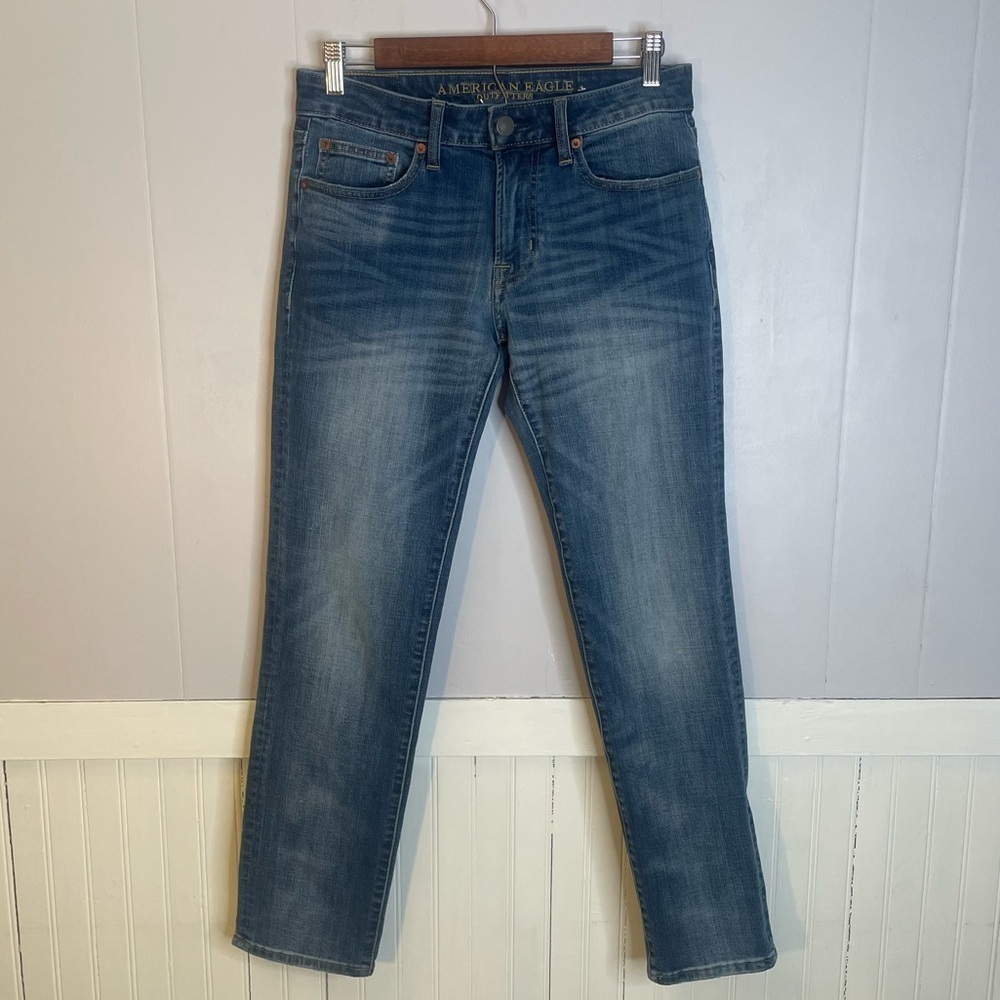 AE Slim Straight Jeans